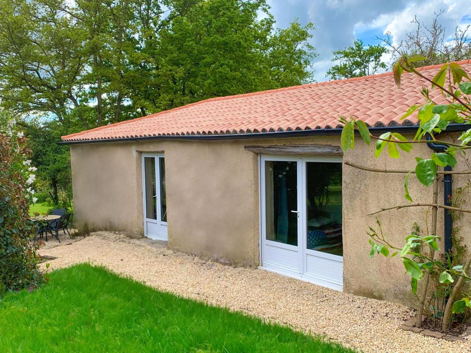 Le Clos Des Ecorcins - Terrasse - Parking Prive Saint-Amand-sur-Sevre المظهر الخارجي الصورة